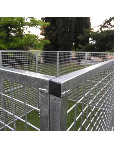 Panel fastening of custom-made dog and animal pen