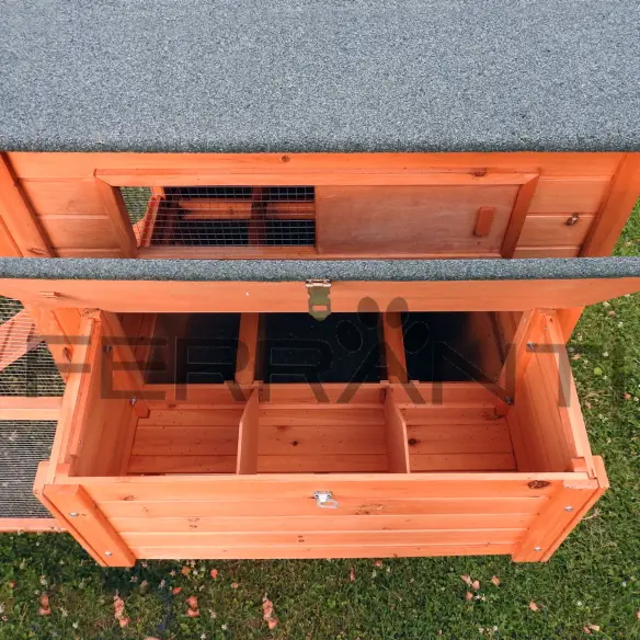 Triple nesting box of wooden chicken coop for 10 hens