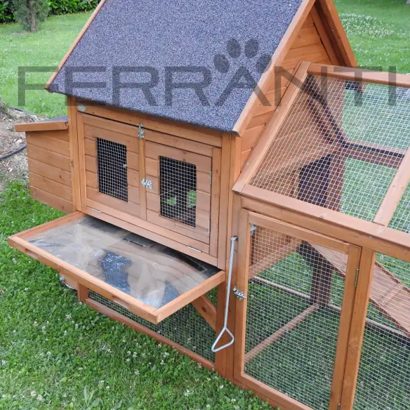 Removable waste tray of mobile chicken coop for 4 hens