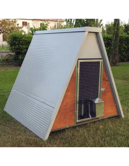 Pollaio isolato per 8 galline con accessori