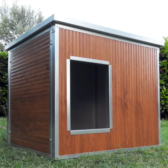Wood-effect insulated small dog house for outdoor use