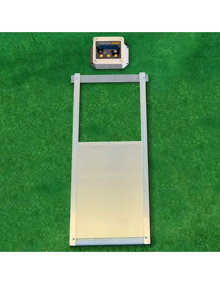 Automatic chicken coop door with light sensor system