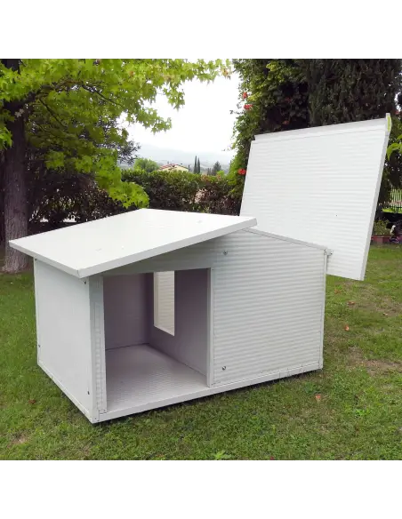 Cuccia coibentata con veranda e tetto apribile Cuccia coibentata con veranda e tetto apribile