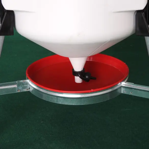 Raised chicken waterer 30 liters