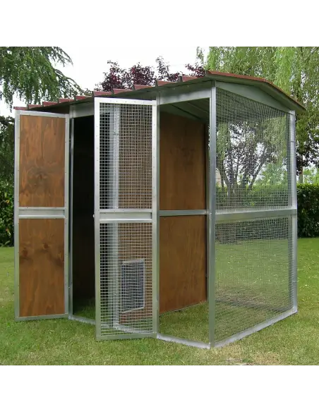 Cat house with door