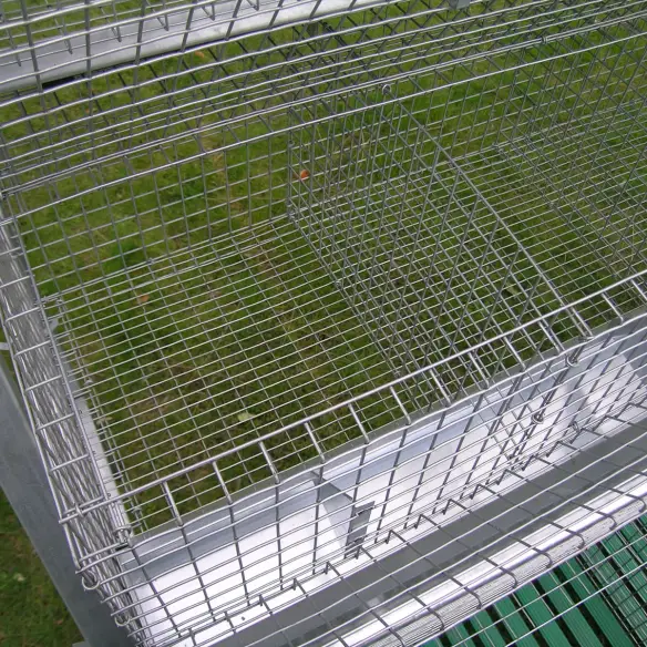 Fattening compartments of rabbit cage