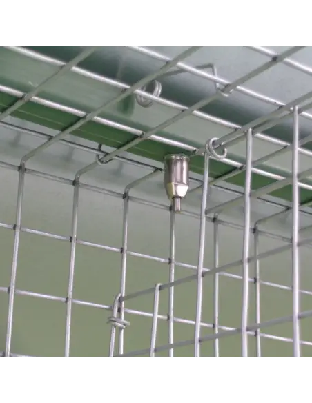 Dettaglio abbeveratoio automatico per gabbia conigli