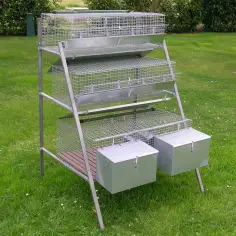 Rabbit cage with 2 breeding does and 8 fattening compartments