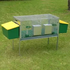 Rabbit hutch for 2 rabbits with accessories and nests