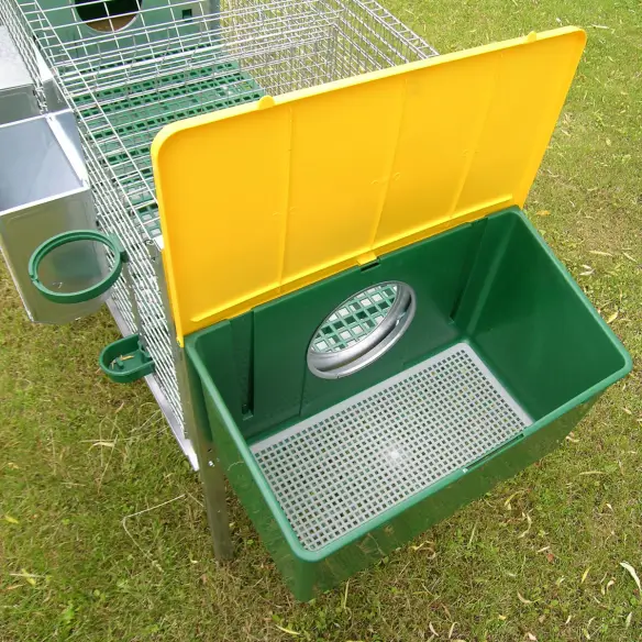 Nest of rabbit hutch