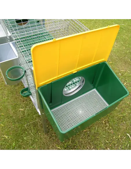 Nest of rabbit hutch