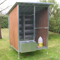 Pigeons Coop or Dovecote for 8 or 10 Pairs