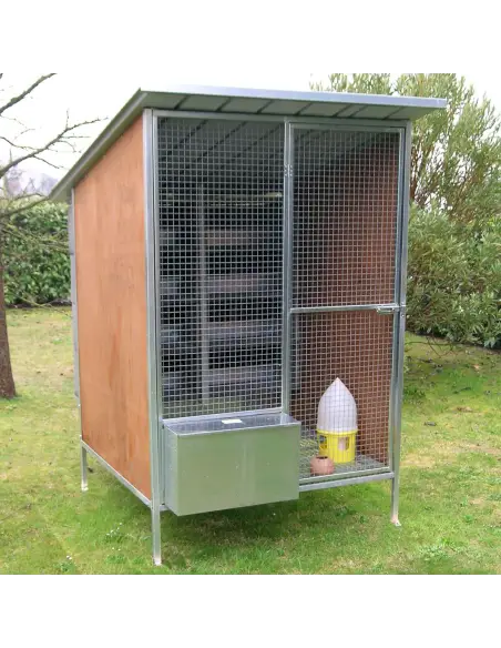Pigeon coop for 8 pairs with accessories