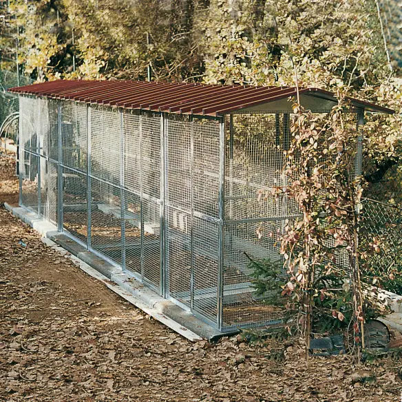 Series of modular aviaries installed