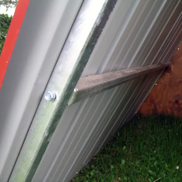 Interior of sheet metal animal shelter