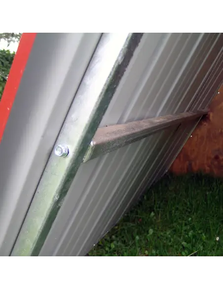 Interior of sheet metal animal shelter