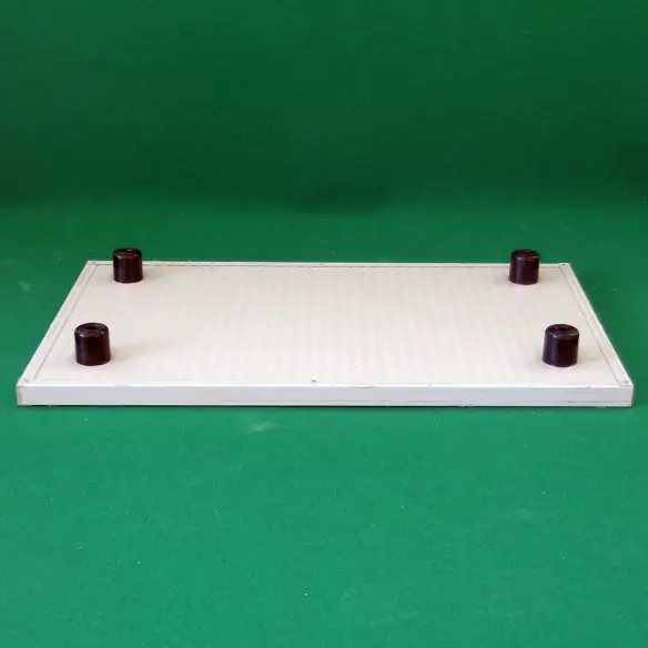 Bottom view of elevated dog bed