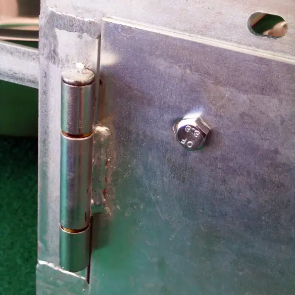 Swivel hinge pin of rotating dog bowl system