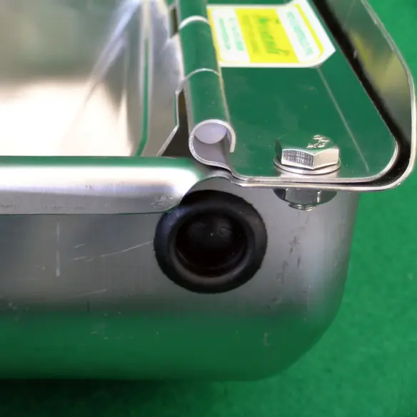 Float valve attachment system of dog waterer