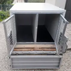Custom dog box for pickup trucks and car trailers 2