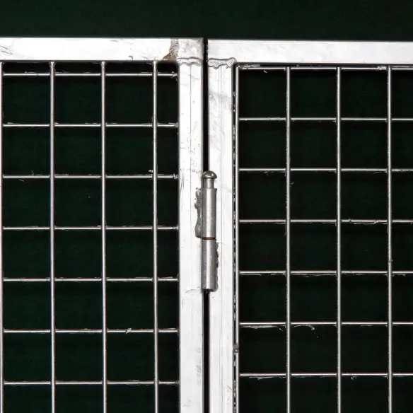 Perno della porta del recinto per cani