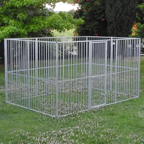 Complete dog kennel made with bar panels and gates