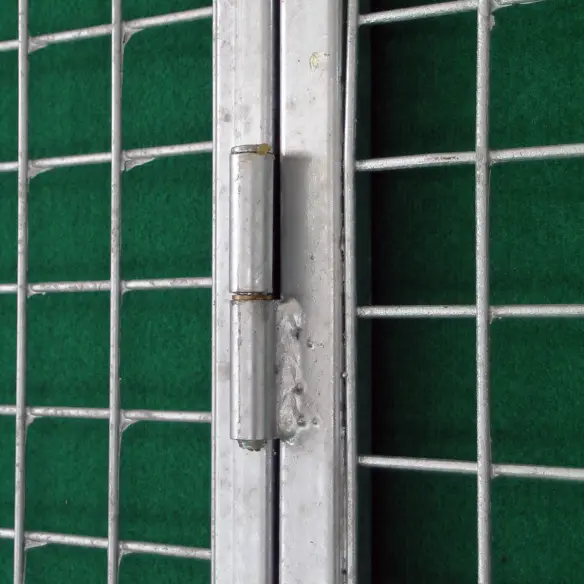 Hinge pin of galvanized mesh kennel gate