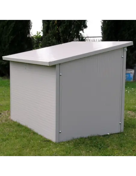 Back view of insulated dog house for large dogs
