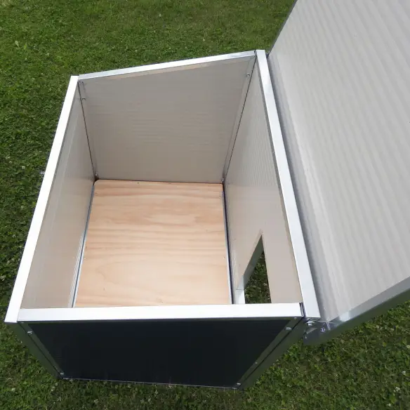 Interior of insulated large dog house with raised floor