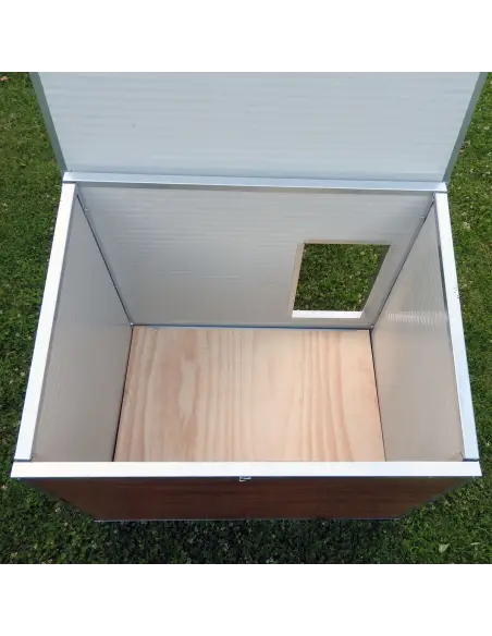 Interior of insulated large dog house with raised floor