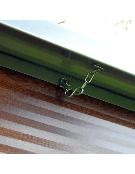 Opening roof of large outdoor dog house