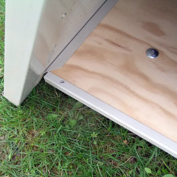 Entrance of Shepherd model dog house