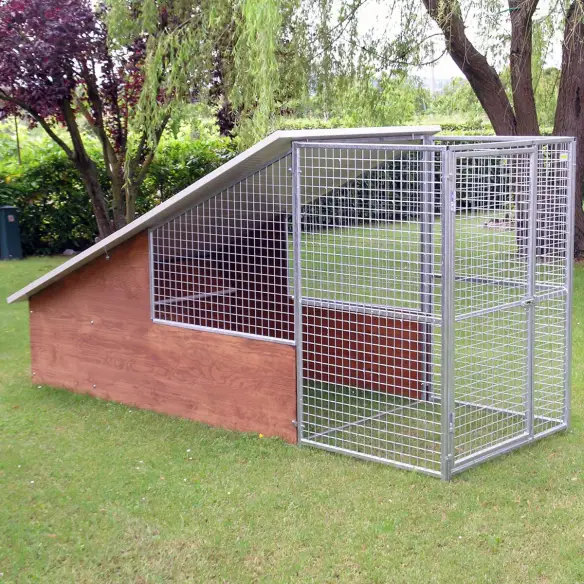 Labrador dog kennel with optional front mesh run