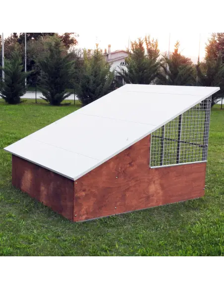 Parte posteriore del box per cani coibentato