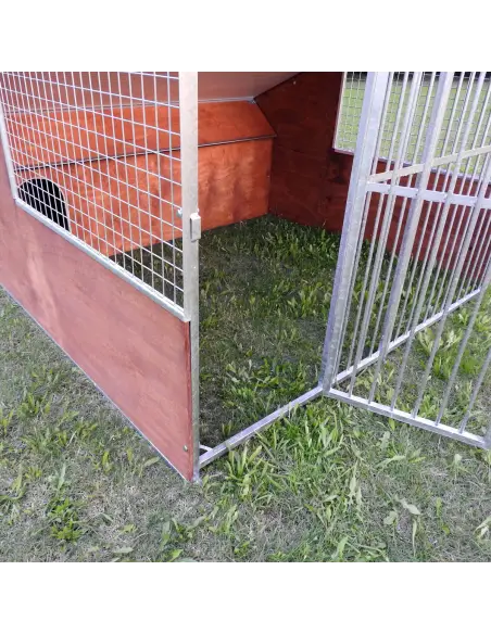 Zona giorno del box per cani mod. Labrador