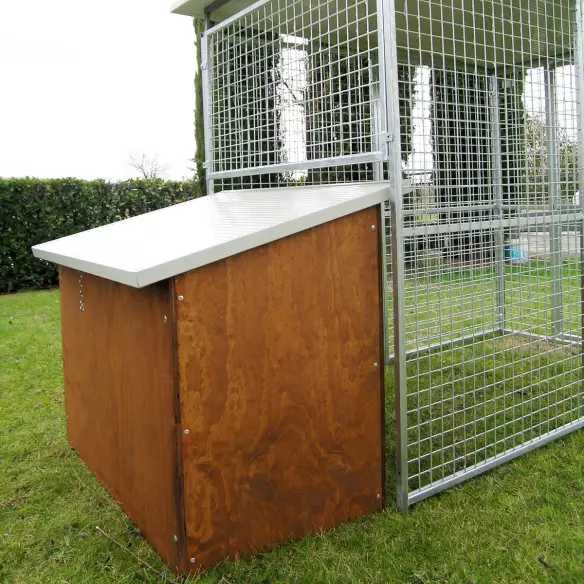 Rear wooden dog house mod. Collie