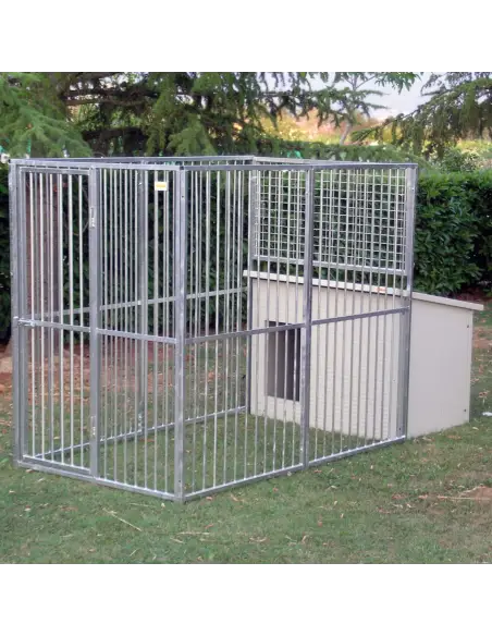 Dog kennel with optional front bars run