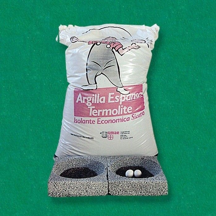 Expanded Clay Bag for pigeons nests 