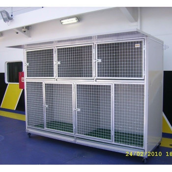 Vet cages for dogs and cats