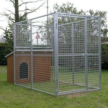 Outdoor dog kennel and run with large dog house in wood mod: eco + collie