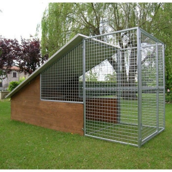 Outdoor dog kennel with integrated dog house mod: Labrador
