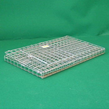 Dog crate for car made with mesh