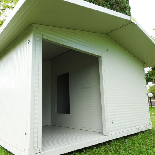 Ingresso Cuccia per cani Coibentata con Veranda